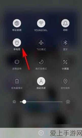 QQ飞车手游×奥特曼联动盛宴，揭秘联动奖励，豪华道具赛等你挑战，更有专属赛事来袭！